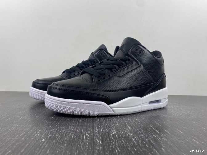 (2016) 136064-020 3 Monday Retro Cyber Jordan 0701